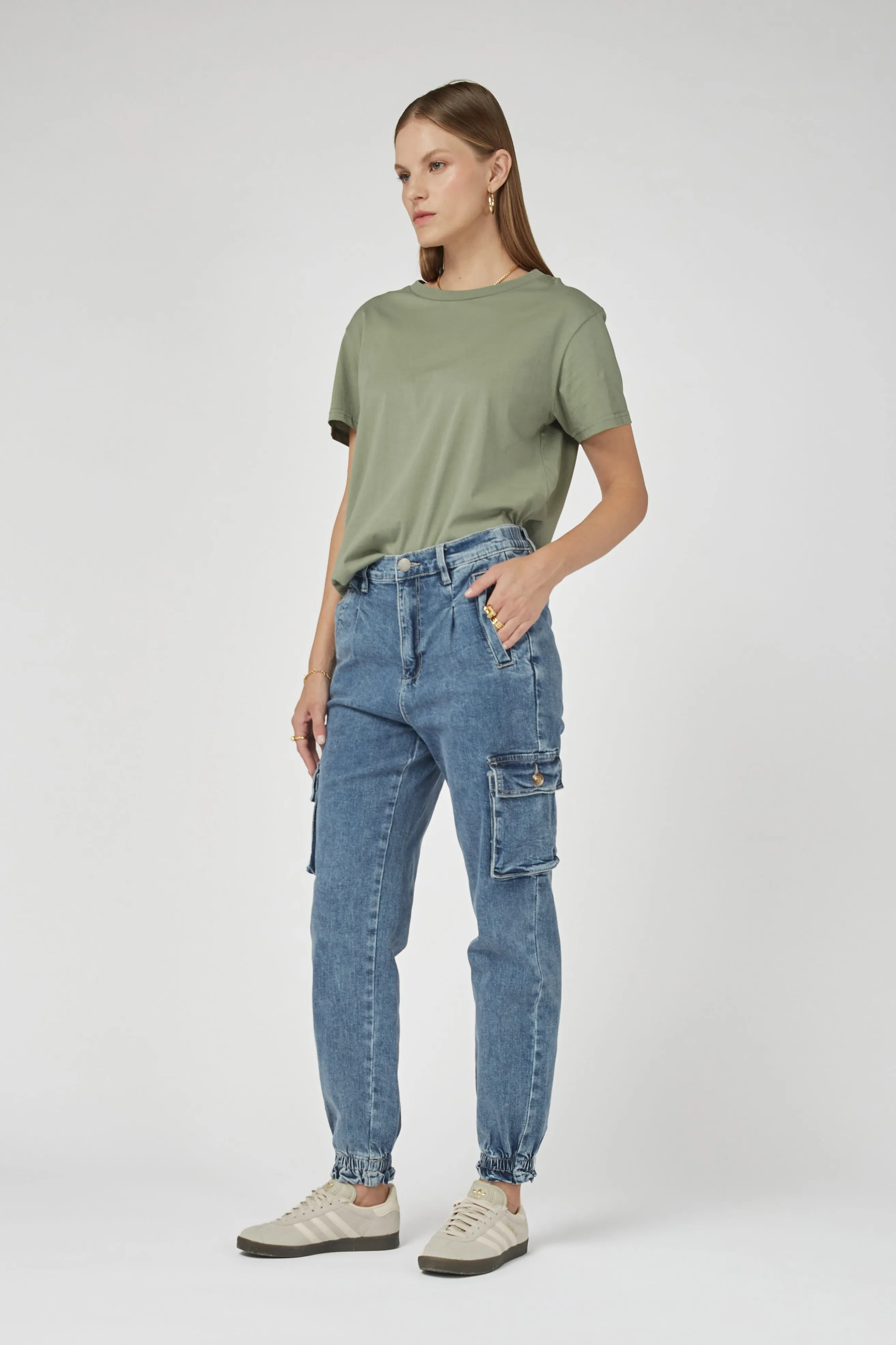 Mora Vintage Cargo Jeans