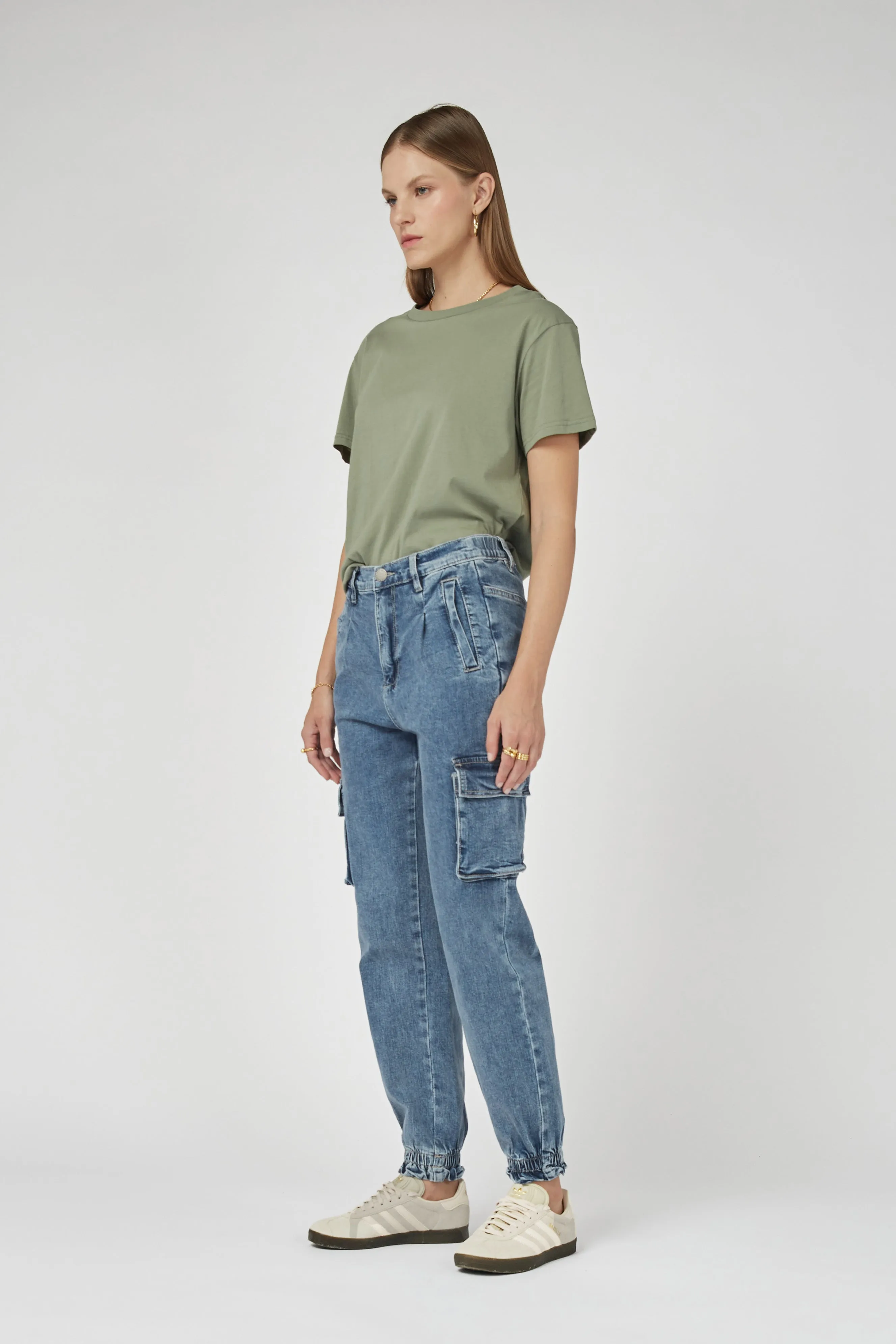 Mora Vintage Cargo Jeans
